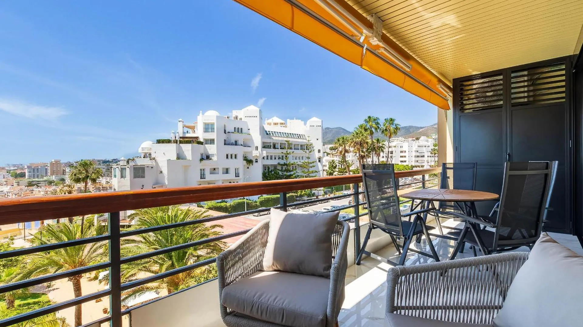 Casa Zsolt - Playa Apartment Torremolinos